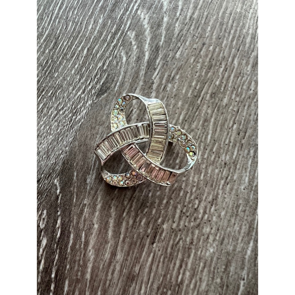 Unbranded Vintage Brooch Women OS Silver Rhinestone Baguette Knot‎ Pin Accessory